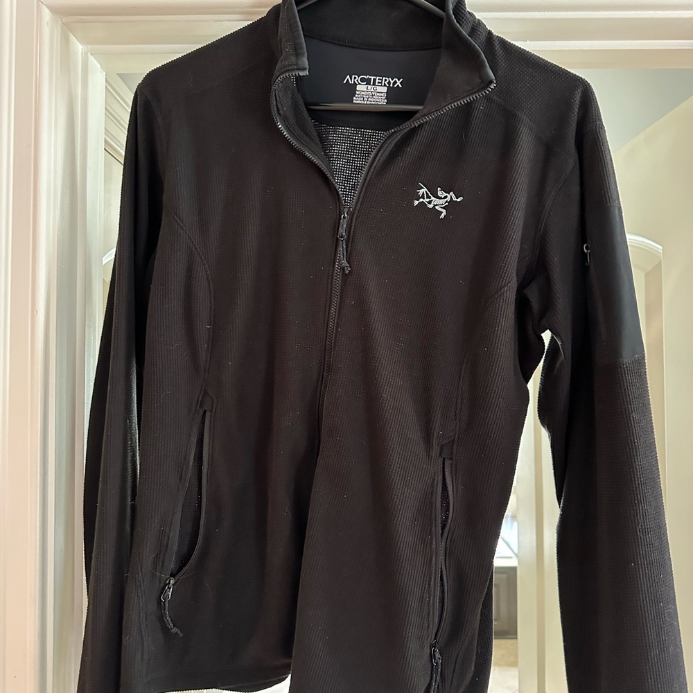 Arc’teryx women’s jacket
